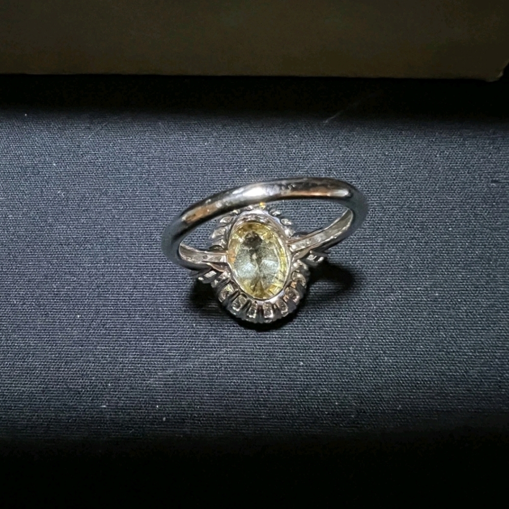 Womans Canary Yellow Sterling Silver Ring Size 9.75 - Picture 6 of 12